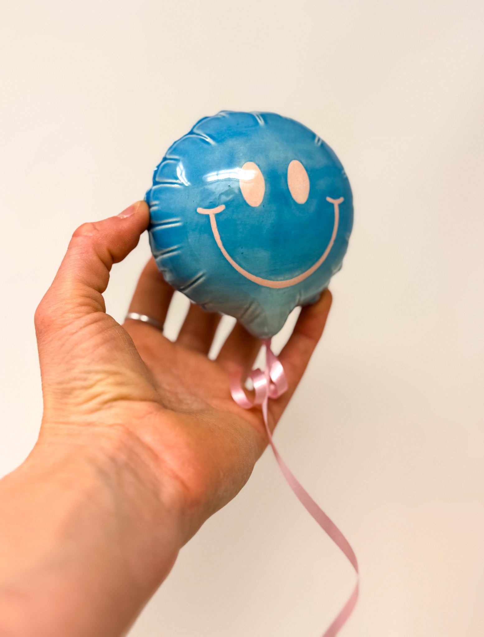 Mini Smiley : Blue with Pink smile