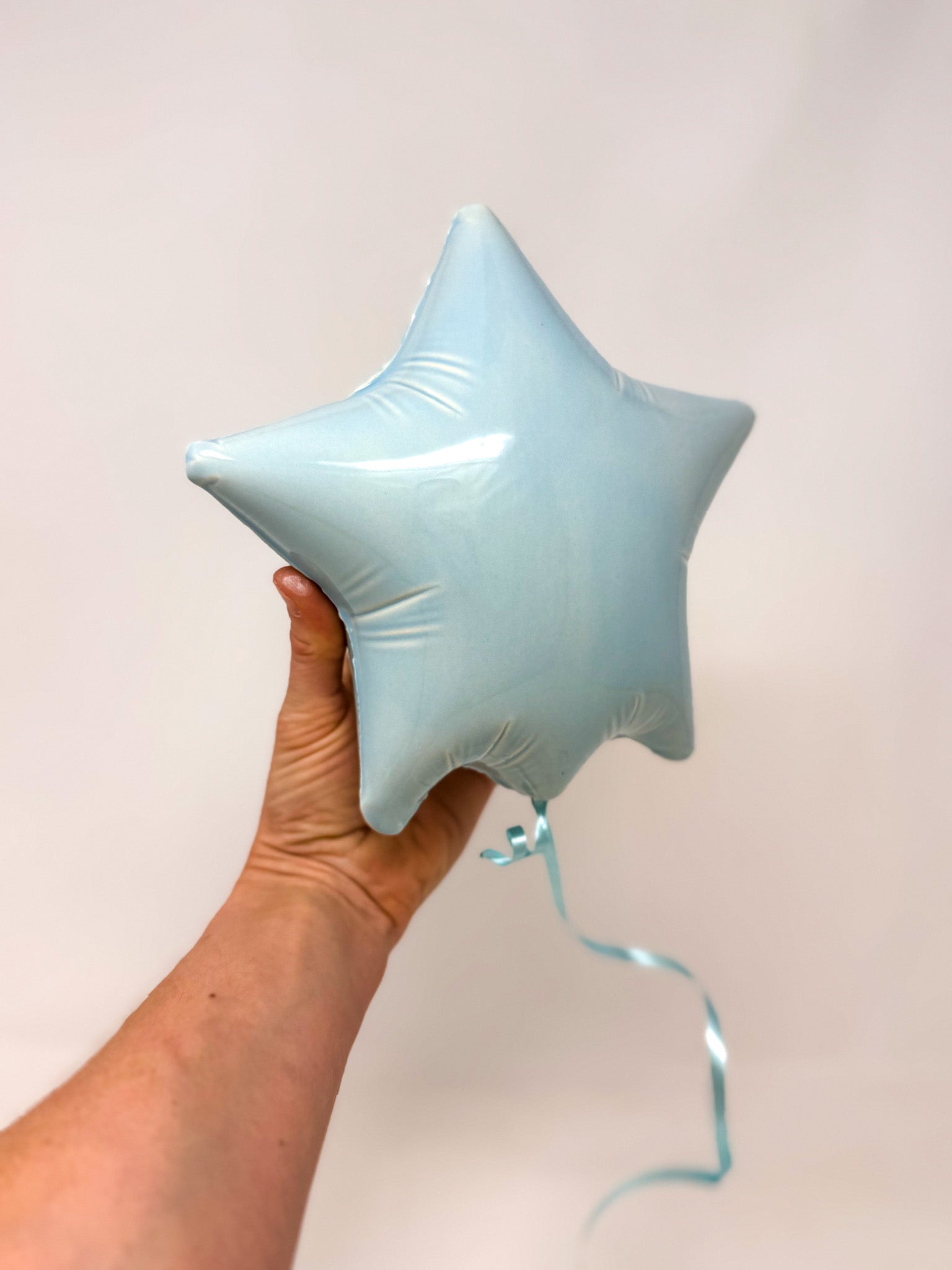 Large Star Balloon: Baby Blue