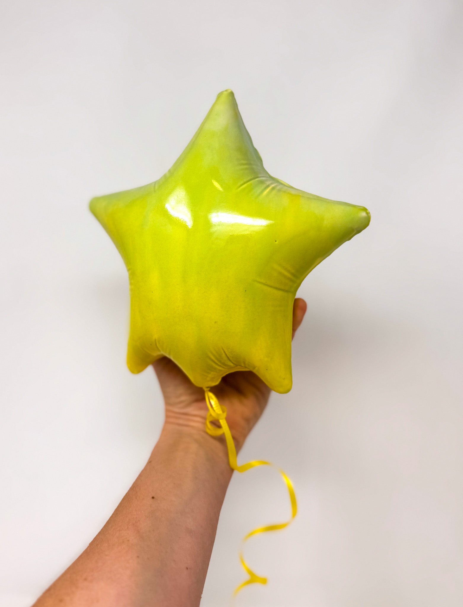 Large Star Balloon: Green / Chartreuse / Yellow Ombre