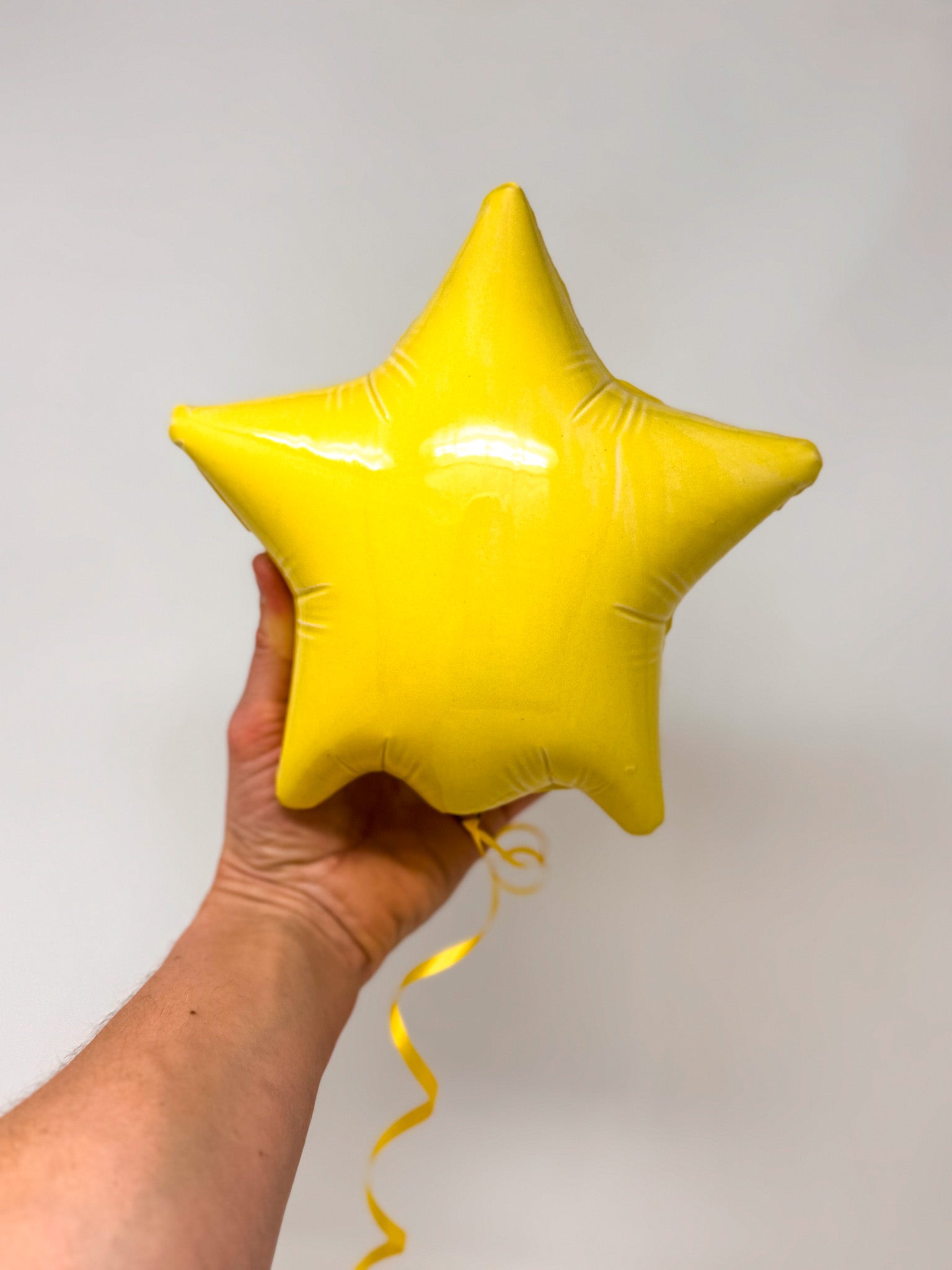 Large Star Balloon: Yellow