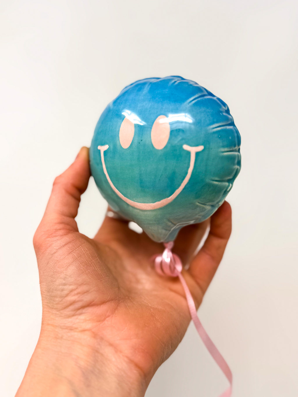 Mini Smiley : Blue / Teal Ombre with Pink face