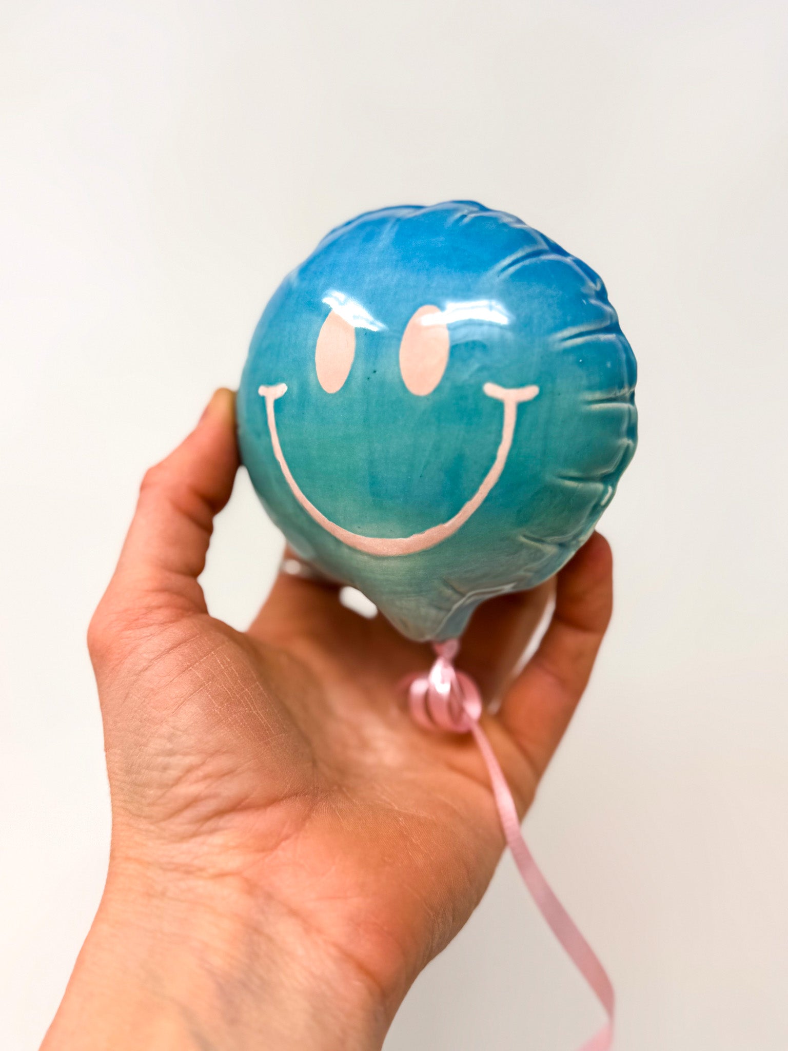 Mini Smiley : Blue / Teal Ombre with Pink face