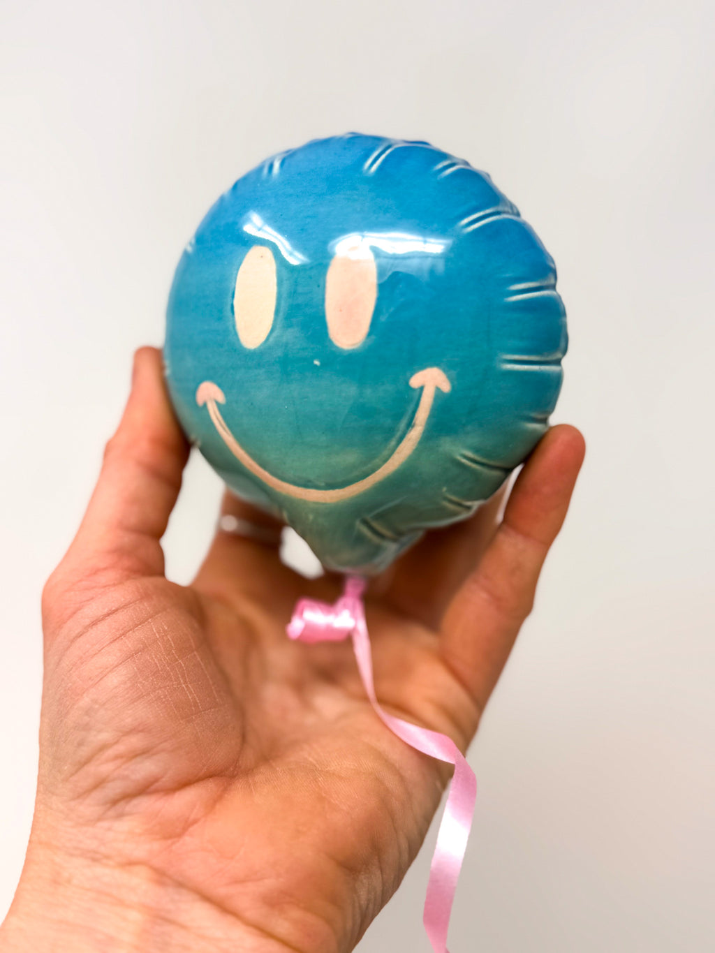 Mini Smiley : Blue / Teal Ombre with Pink face