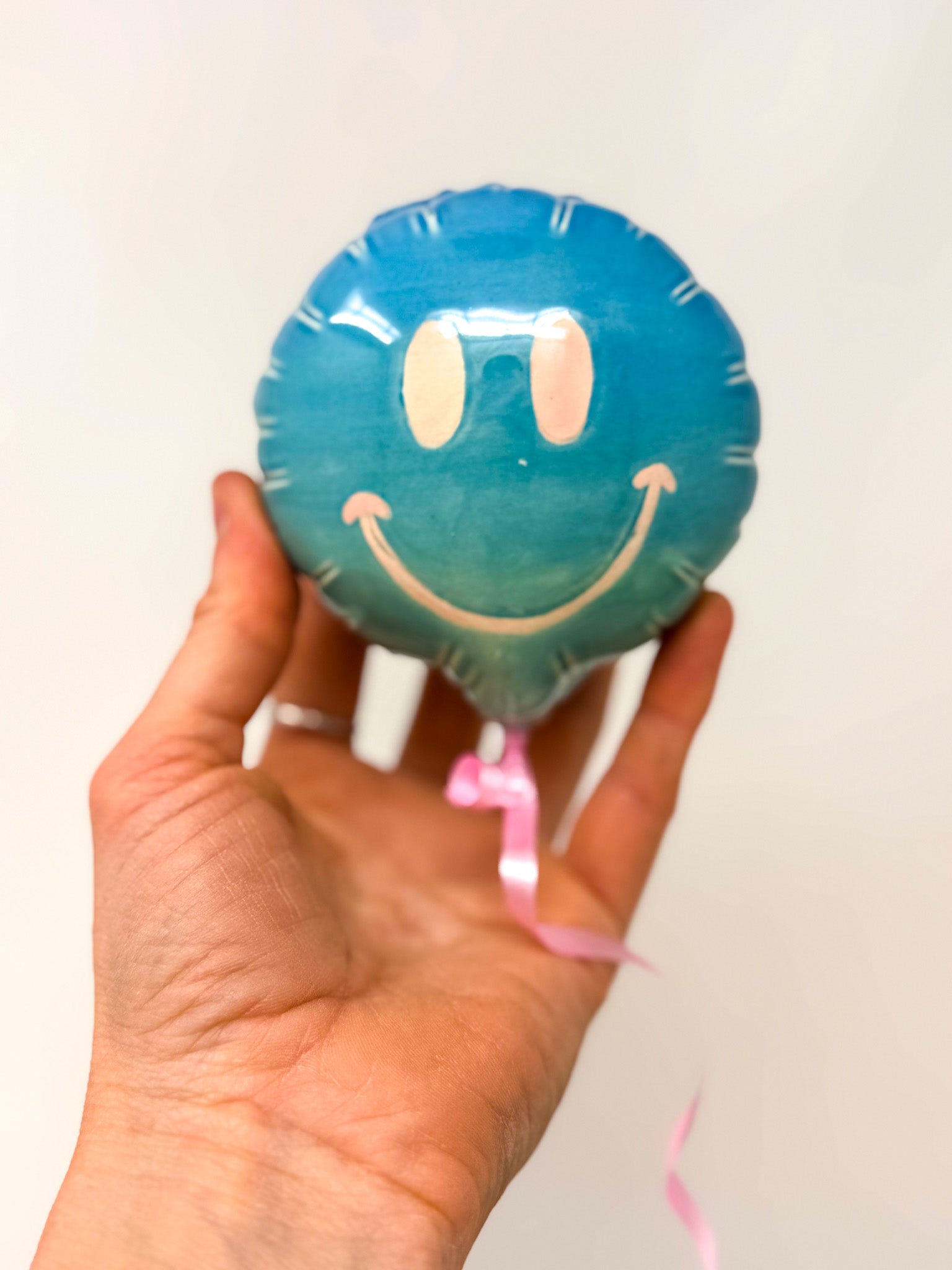 Mini Smiley : Blue / Teal Ombre with Pink face