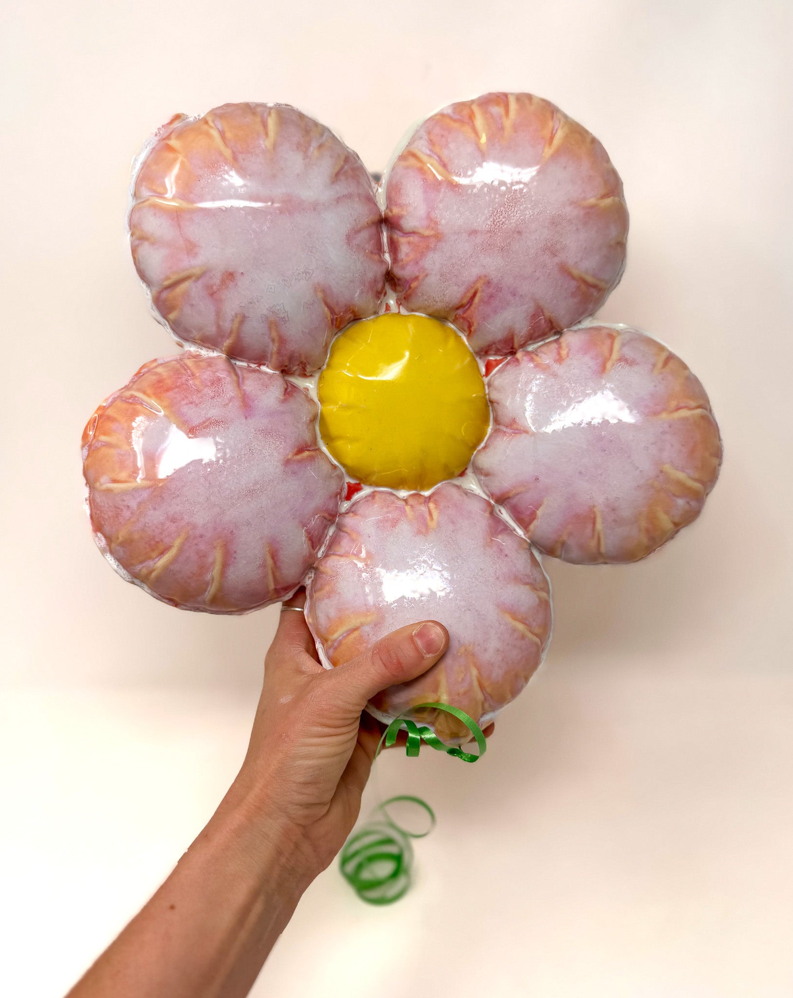 Ceramic Flower Balloon : Pink / White Crystals with Yellow center