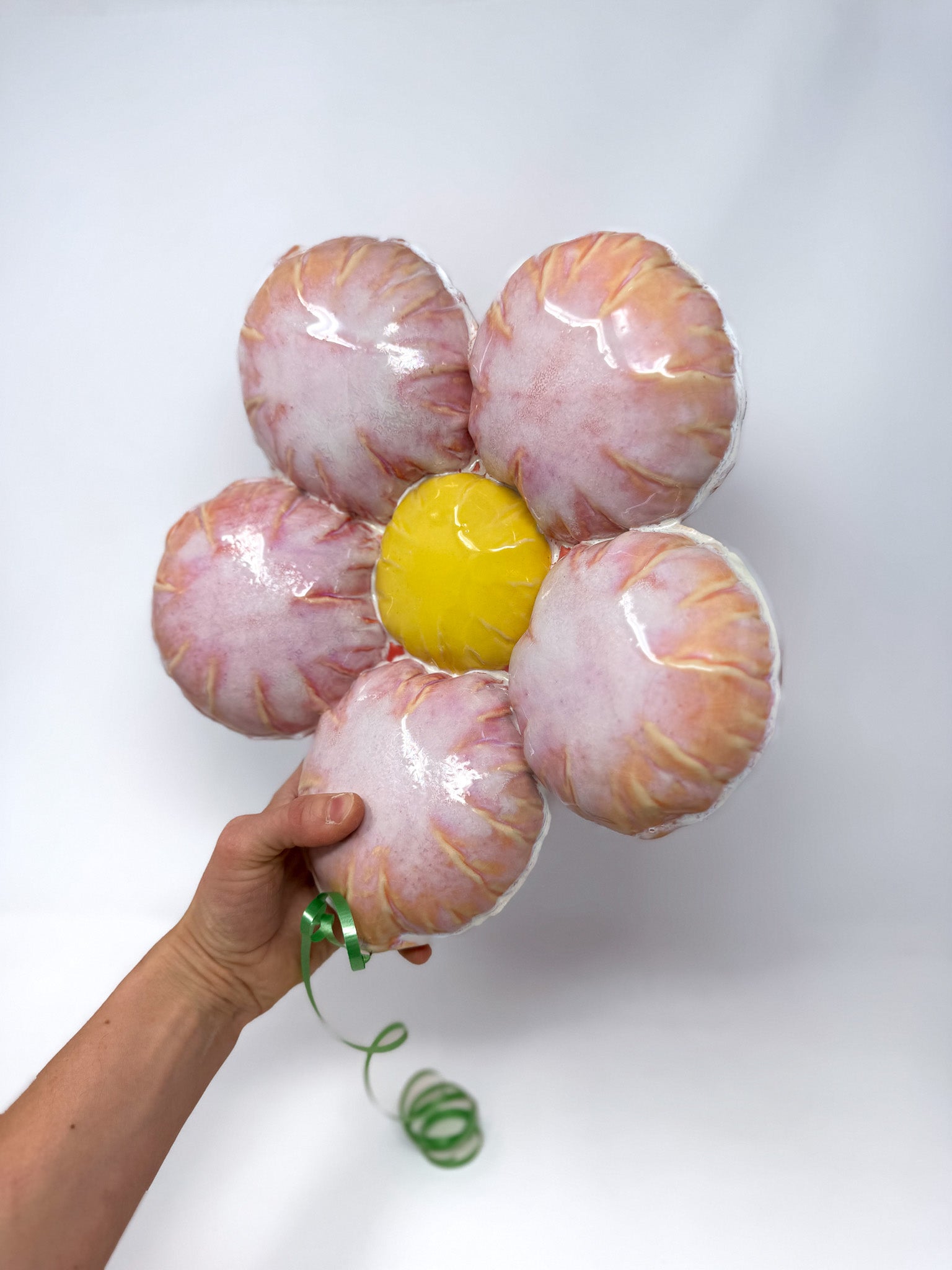 Ceramic Flower Balloon : Pink / White Crystals with Yellow center