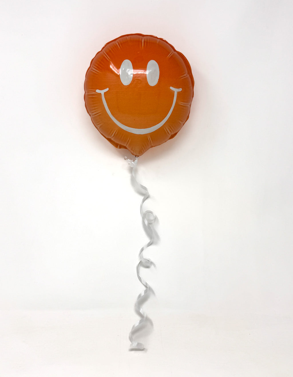 Large Smiley Balloon: Orange Ombre
