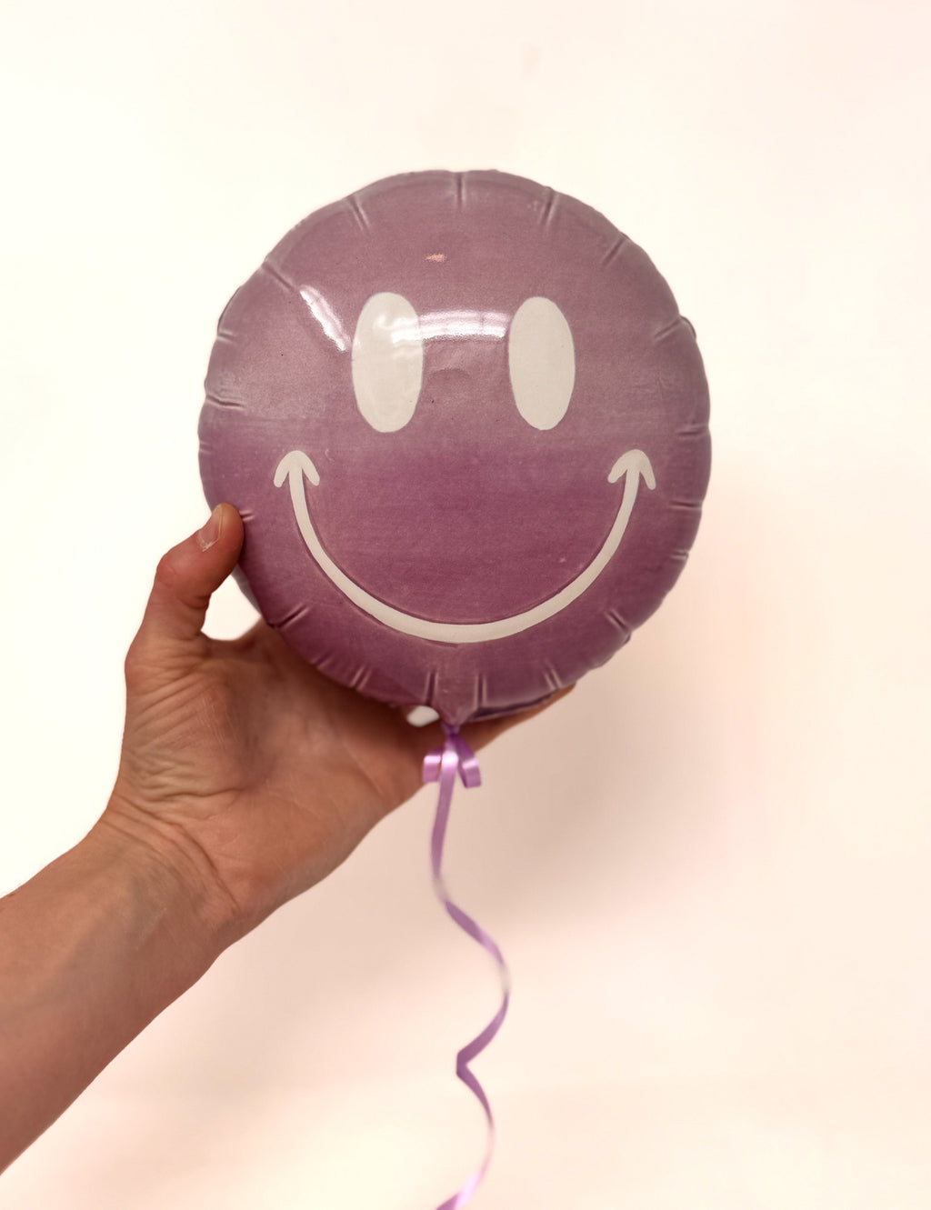 Large Smiley Balloon: Lavender / Violet Ombre